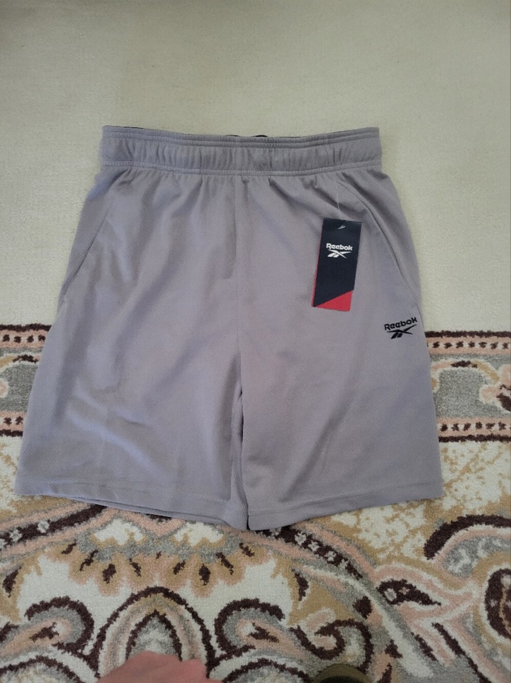 Reebok Men’s Gray Athletic Shorts New With Tags